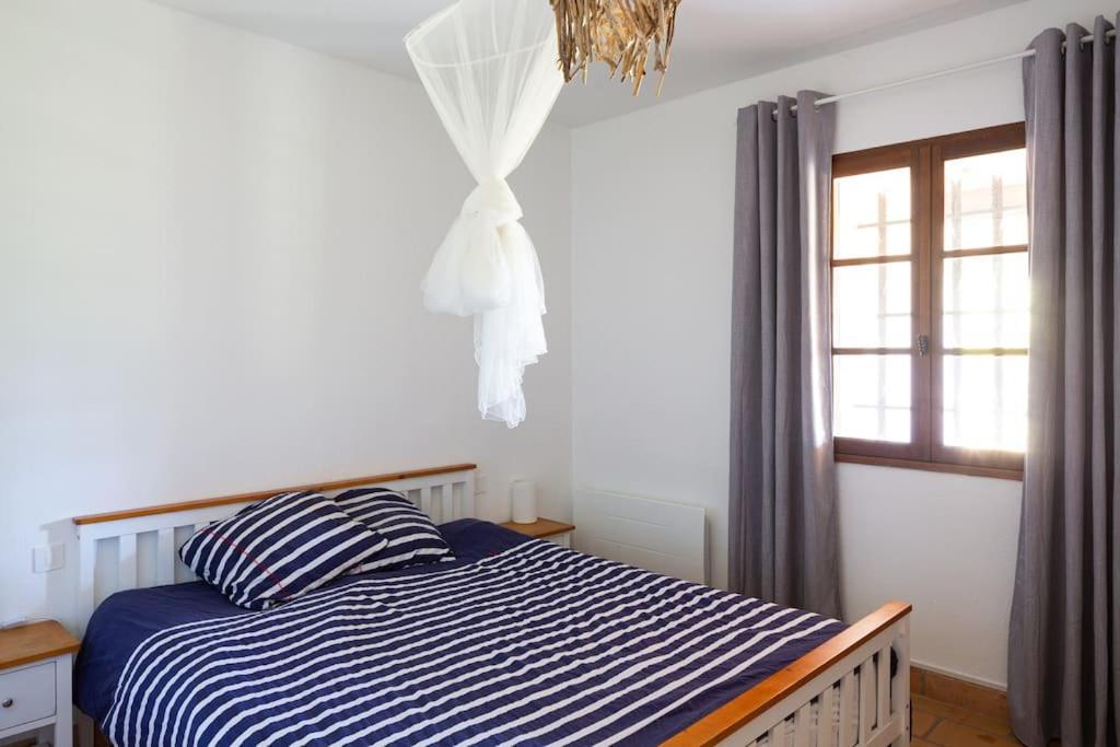 Mas Provencal De 120M2 En Camargue, Avec Piscine Et Parking Inclus, Ideal Pour Des Vacances Arles Exteriör bild