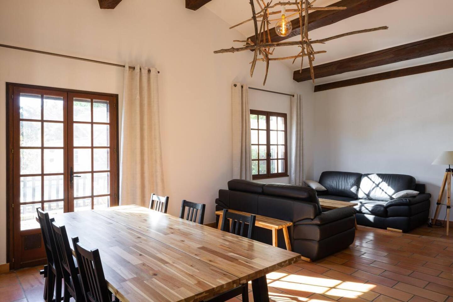 Mas Provencal De 120M2 En Camargue, Avec Piscine Et Parking Inclus, Ideal Pour Des Vacances Arles Exteriör bild
